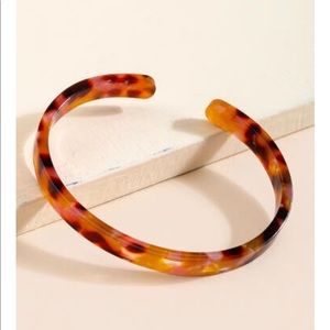 Francesca’s collections noemi pink tortoise cuff